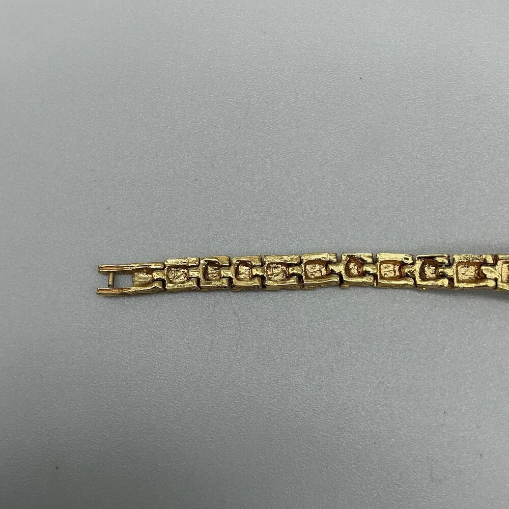 Dufonte Lucien Piccard Diamond Womens Watch 18mm Nugget Band New Battery 6.75